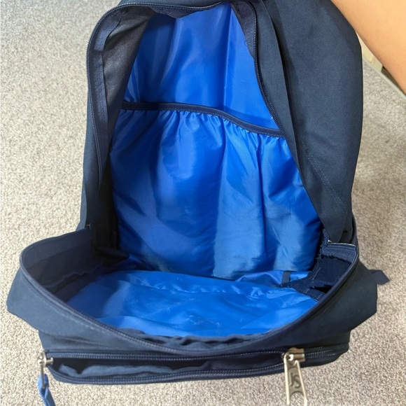 Pre-owned Blue jansport laptop backpack - Picture 3 of 9
